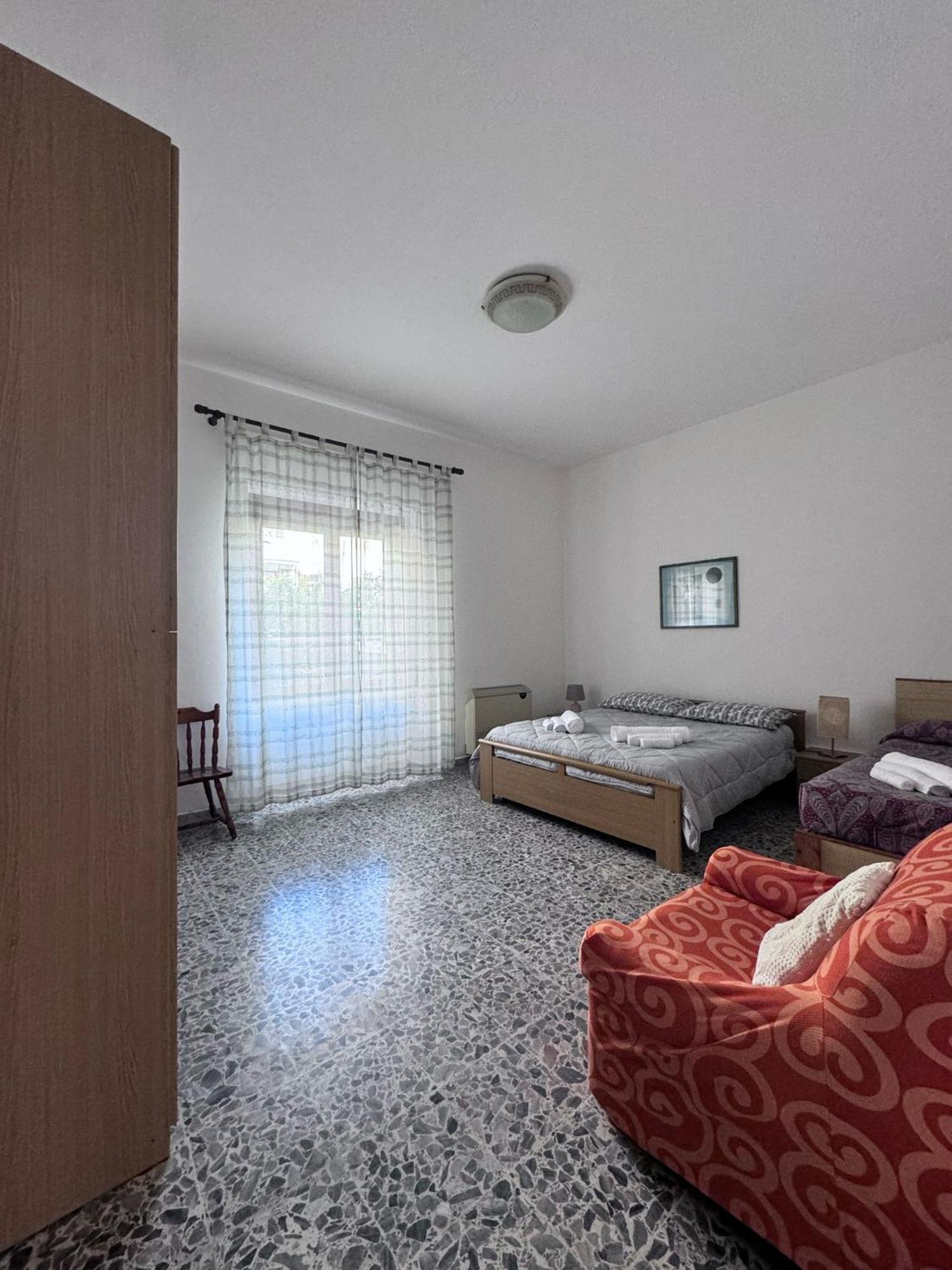 Pm 41 Via Ennio Porrino Guest House อาลเกโร ภายนอก รูปภาพ
