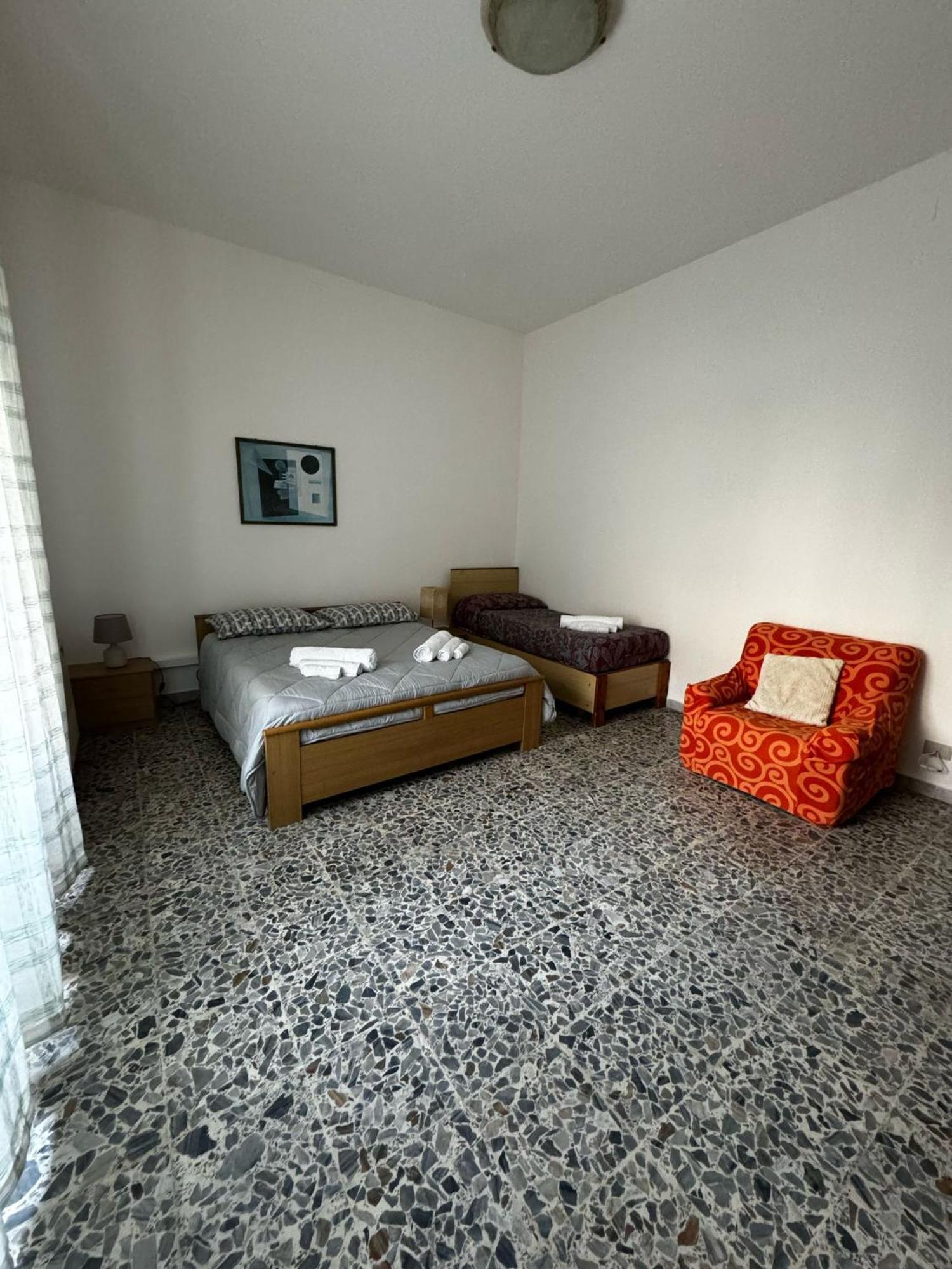 Pm 41 Via Ennio Porrino Guest House อาลเกโร ภายนอก รูปภาพ